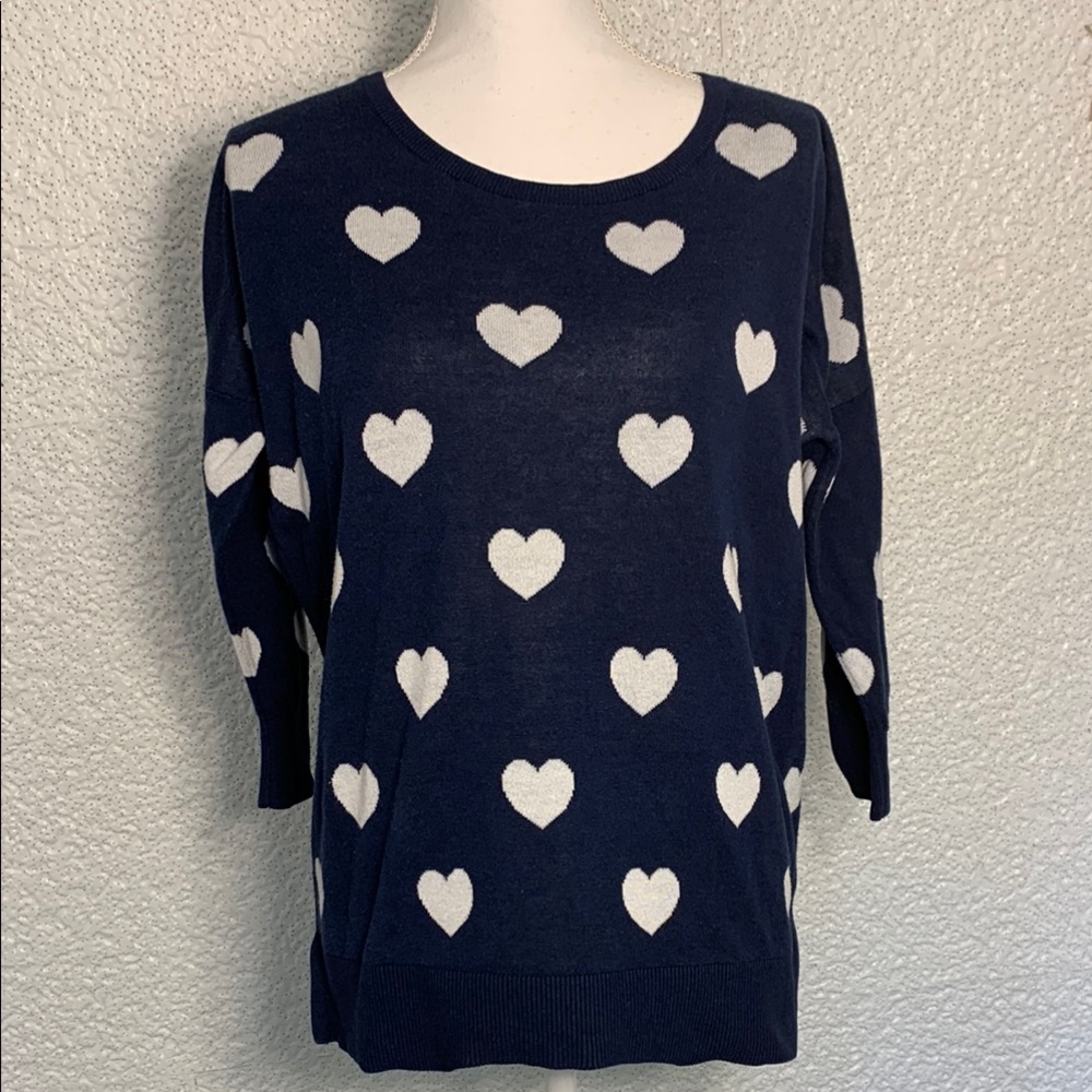 Banana republic women’s large Navy Blue Heart Pattern Sweater